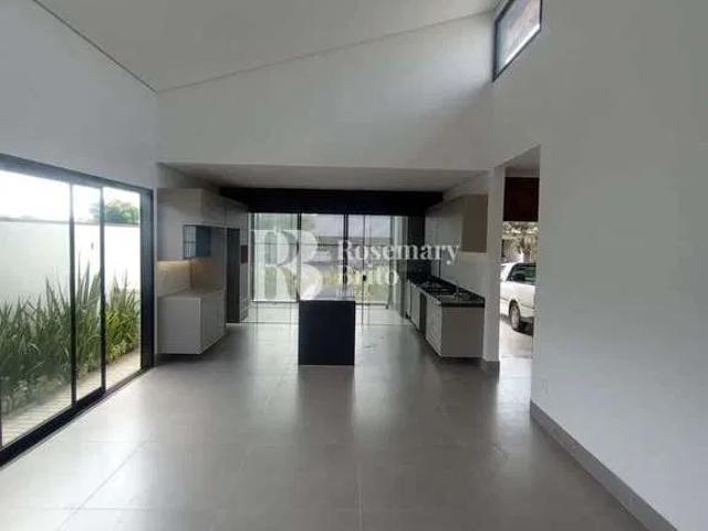 Casa aluguel em Região Imediata de Taubaté-Pindamonhangaba, Região Metropolitana do Vale do Paraíba e Litoral Norte