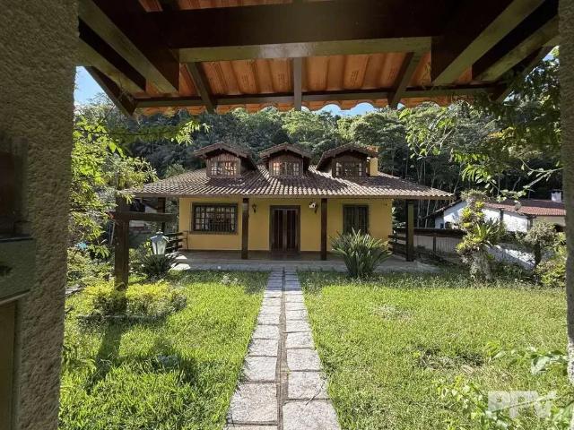 Casa aluguel em Região Geográfica Imediata de Petrópolis, Teresópolis