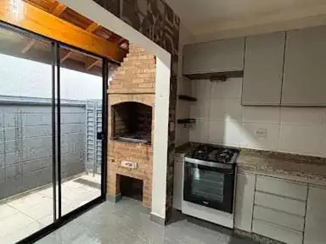 Casa aluguel em Região Imediata de Taubaté-Pindamonhangaba, Região Metropolitana do Vale do Paraíba e Litoral Norte