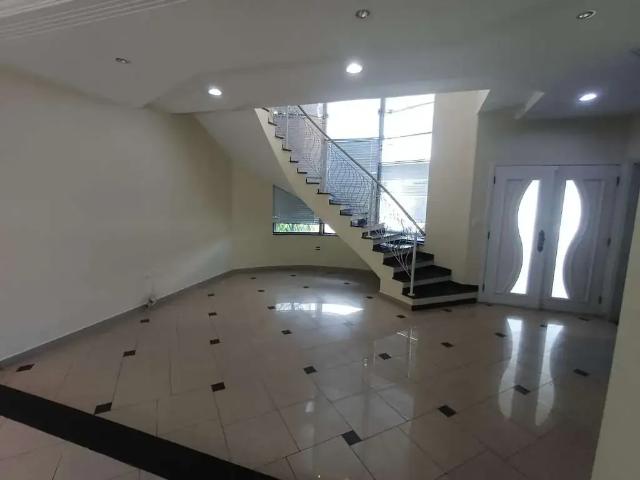 Casa aluguel em Região Imediata de Taubaté-Pindamonhangaba, Região Metropolitana do Vale do Paraíba e Litoral Norte