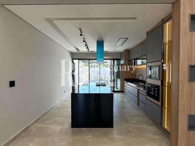 Casa aluguel em Região Imediata de Taubaté-Pindamonhangaba, Região Metropolitana do Vale do Paraíba e Litoral Norte