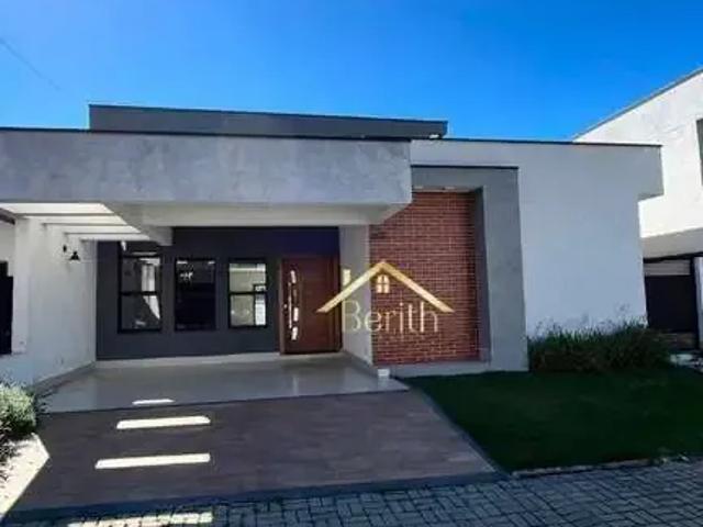 Casa aluguel em Região Imediata de Taubaté-Pindamonhangaba, Região Metropolitana do Vale do Paraíba e Litoral Norte