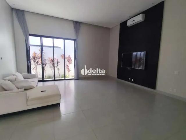 Casa aluguel em Região Geográfica Imediata de Uberlândia, Oliveira Fortes