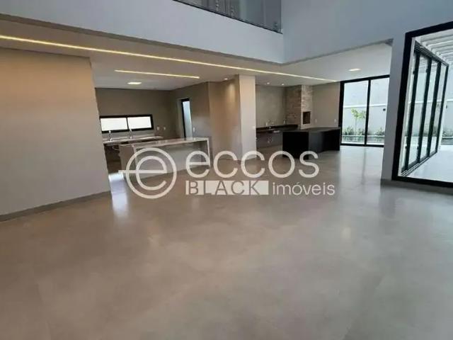 Casa aluguel em Setor Sul, Uberlândia