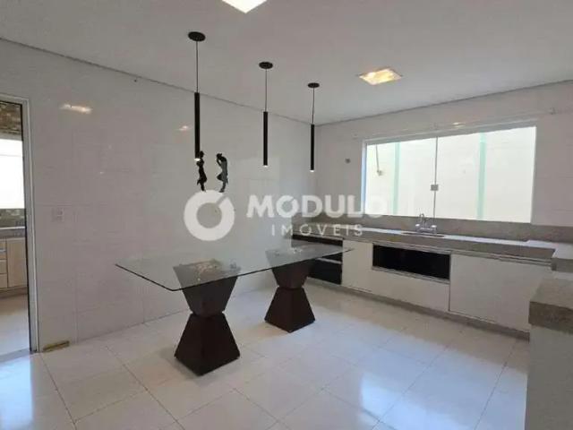 Casa aluguel em Região Geográfica Imediata de Uberlândia, Oliveira Fortes