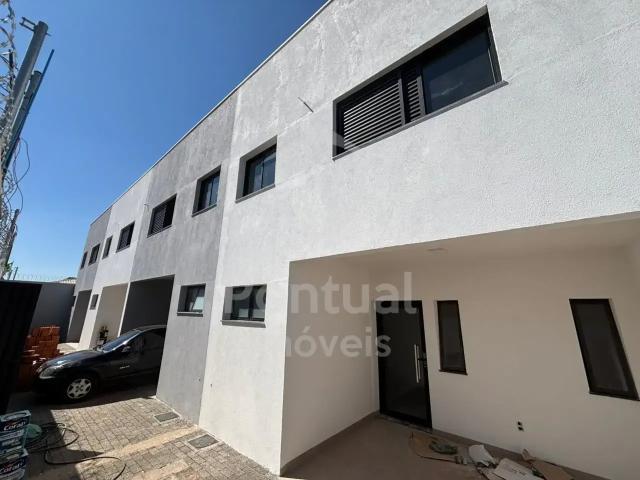 Casa aluguel em Uberlândia, Região Geográfica Intermediária de Uberlândia