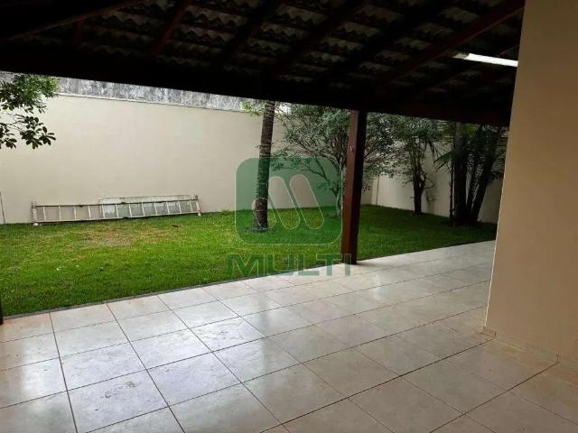 Casa aluguel em Região Geográfica Imediata de Uberlândia, Oliveira Fortes