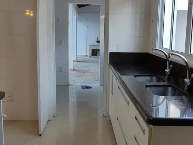 Casa aluguel em Conjunto Habitacional Jardim Serrano, Votorantim
