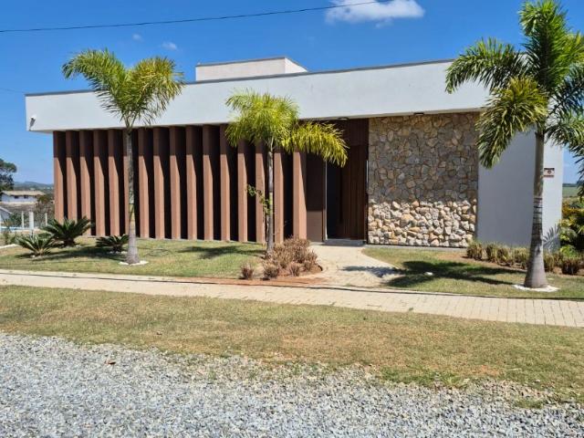 Casa venda em Alambari