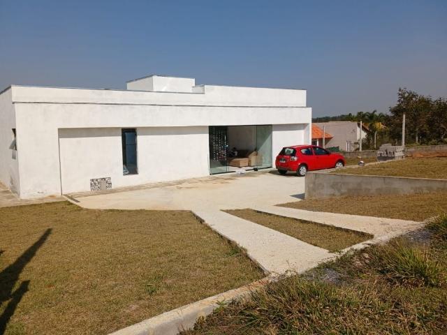 Casa venda em Alambari