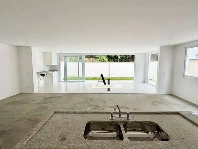 Casa venda em Jardim Via Dutra, Arujá