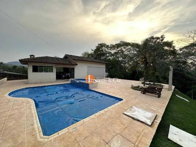 Casa venda em Atibaia