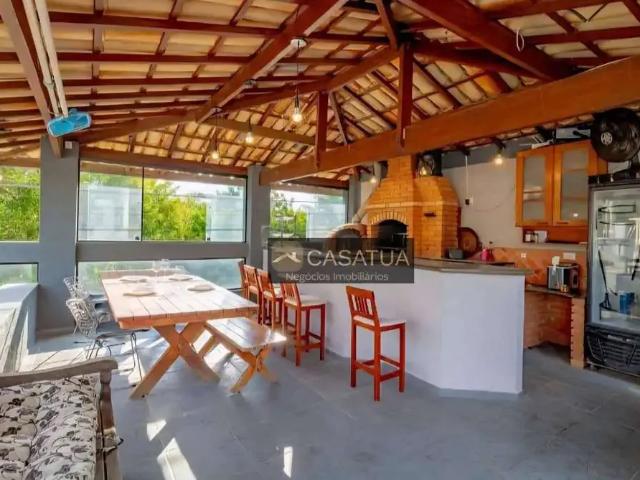 Casa venda em Região Imediata de Bauru, Bauru
