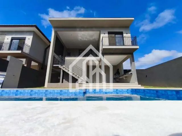 Casa venda em Atibaia