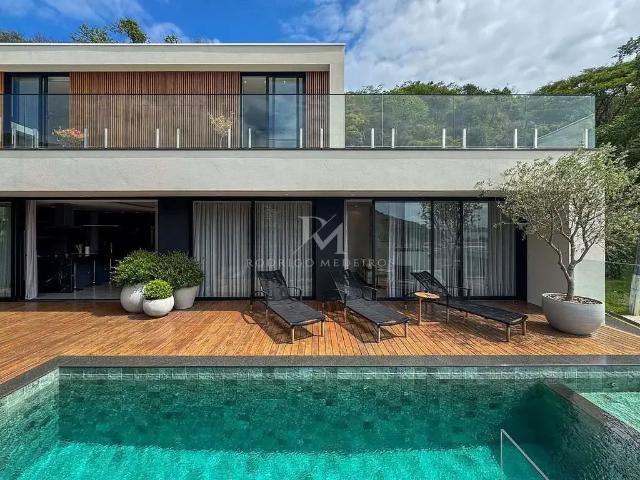 Casa venda em Região Geográfica Imediata de Itajaí, Balneario Camboriú