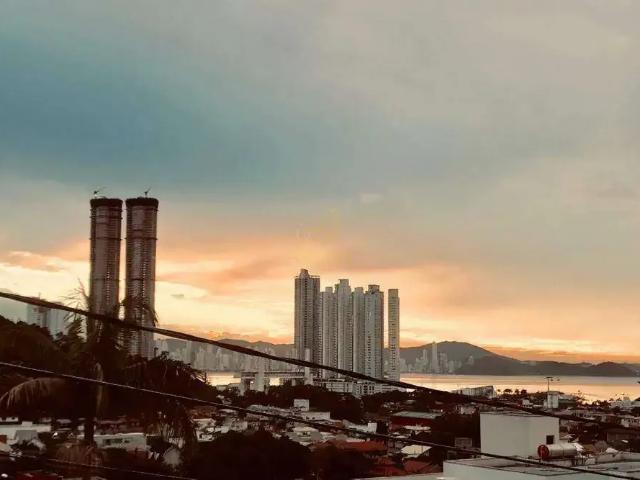 Casa venda em Região Geográfica Imediata de Itajaí, Balneario Camboriú