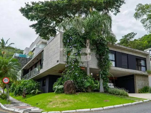 Casa venda em Região Geográfica Imediata de Itajaí, Balneario Camboriú