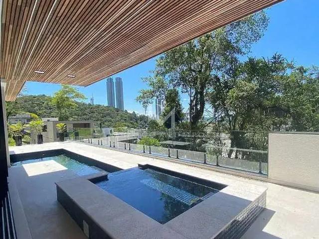 Casa venda em Região Geográfica Imediata de Itajaí, Balneario Camboriú