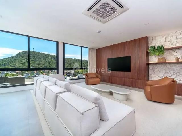 Casa venda em Região Geográfica Imediata de Itajaí, Balneario Camboriú