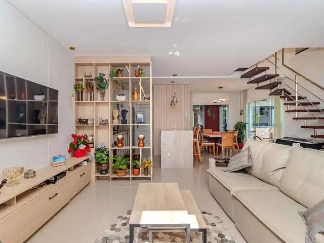Casa venda em Região Geográfica Imediata de Itajaí, Balneario Camboriú