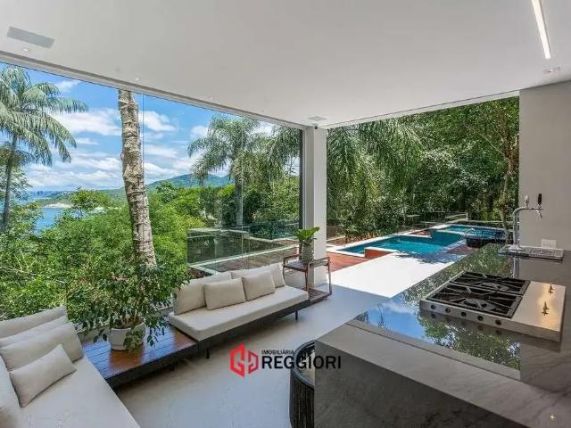Casa venda em Região Geográfica Imediata de Itajaí, Balneario Camboriú