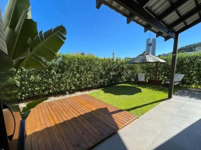 Casa venda em Região Geográfica Imediata de Itajaí, Balneario Camboriú