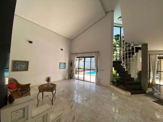 Casa venda em Santana de Parnaíba