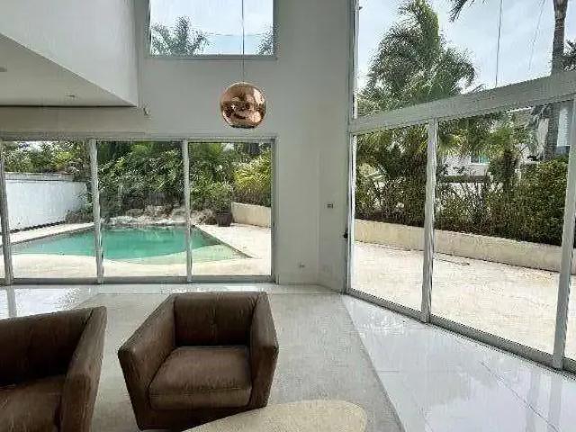 Casa venda em Villa Solaia, Barueri