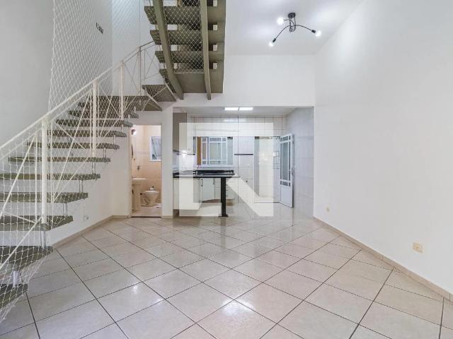 Casa venda em Conjunto Industrial Cápia, Barueri