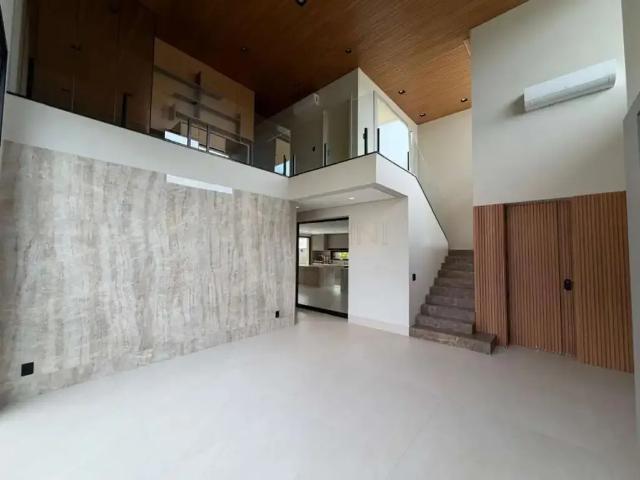 Casa venda em Região Imediata de Bauru, Bauru