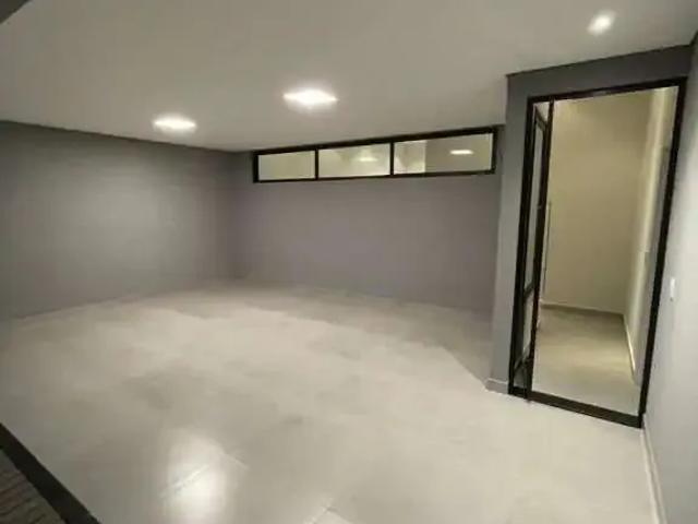 Casa venda em Região Imediata de Bauru, Bauru