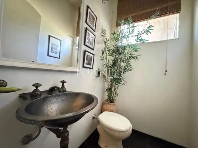 Casa venda em Região Imediata de Bauru, Bauru