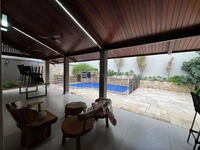 Casa venda em Região Imediata de Bauru, Bauru