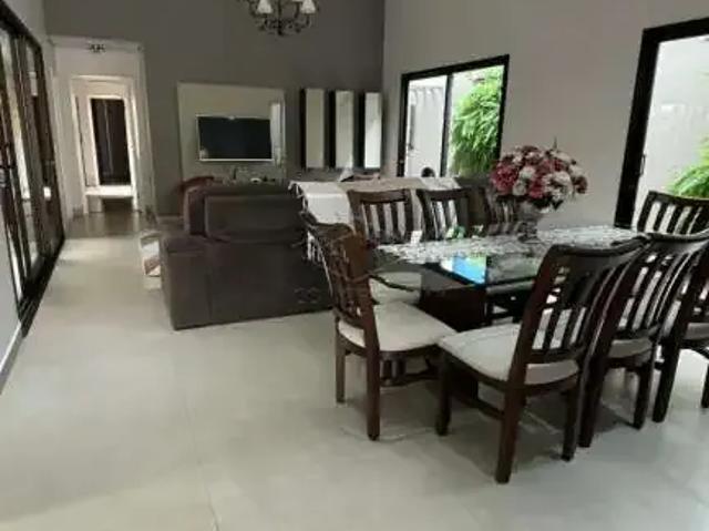 Casa venda em Região Imediata de Bauru, Bauru