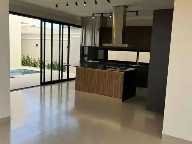 Casa venda em Região Imediata de Bauru, Bauru