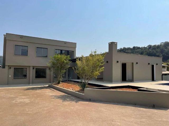 Casa venda em Belmiro Braga, Região Geográfica Intermediária de Juiz de Fora