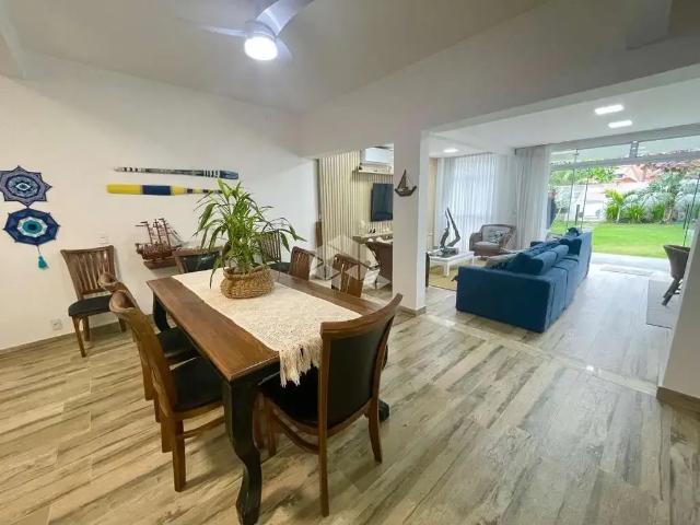 Casa venda em Região Geográfica Imediata de Itajaí, Bombinhas