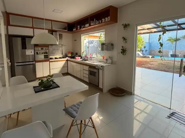 Casa venda em Região Geográfica Imediata do Distrito Federal, Região Integrada de Desenvolvimento do Distrito Federal e Entorno