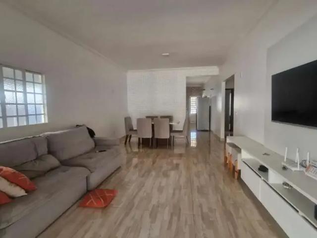 Casa venda em Região Geográfica Imediata do Distrito Federal, Região Integrada de Desenvolvimento do Distrito Federal e Entorno