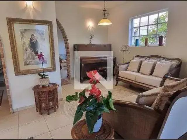 Casa venda em Região Geográfica Imediata de Belo Horizonte, Região Metropolitana de Belo Horizonte