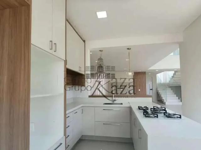 Casa venda em Região Imediata de São José dos Campos, Região Metropolitana do Vale do Paraíba e Litoral Norte