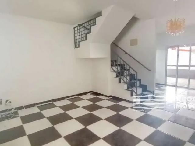 Casa venda em Região Imediata de São José dos Campos, Região Metropolitana do Vale do Paraíba e Litoral Norte