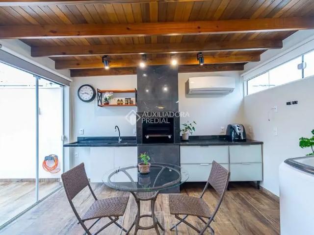 Casa venda em Vila Ponta Porã, Cachoeirinha