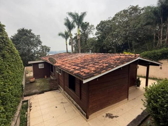 Casa venda em Jordanésia, Cajamar