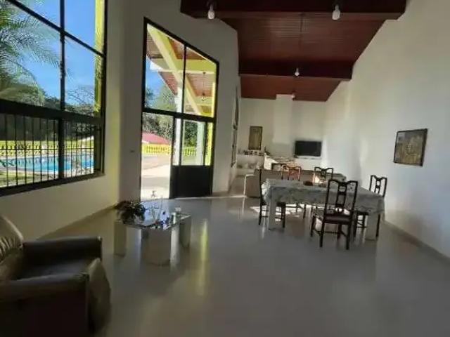 Casa venda em Jordanésia, Cajamar