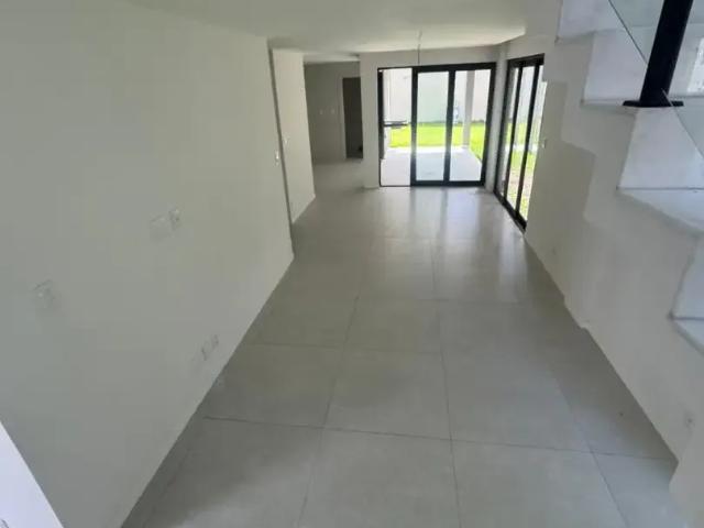 Casa venda em Região Geográfica Imediata de Salvador, Região Metropolitana de Salvador