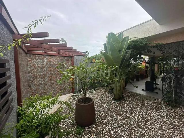 Casa venda em Região Geográfica Imediata de Itajaí, Camboriú
