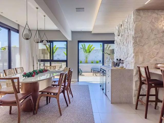 Casa venda em Região Geográfica Imediata de Itajaí, Balneario Camboriú