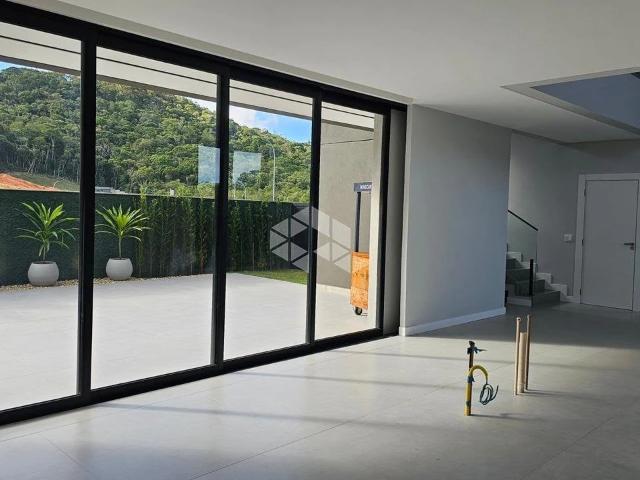 Casa venda em Região Geográfica Imediata de Itajaí, Camboriú