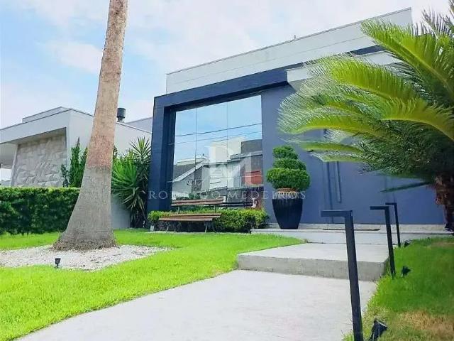 Casa venda em Região Geográfica Imediata de Itajaí, Camboriú
